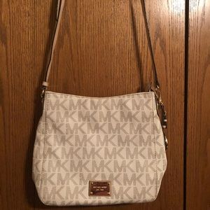 Authentic Michael Kors Crossbody purse